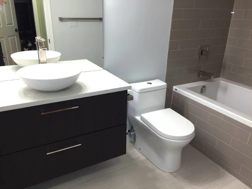 Verschoor Bath pic for Redblock Remodel Budgeting blog-1