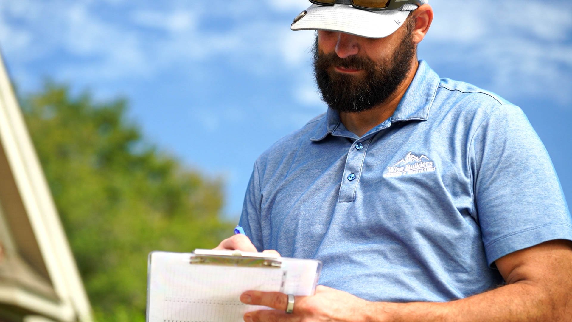 Roofing team planning project