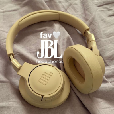 Noise-Canceling Wireless Headphones