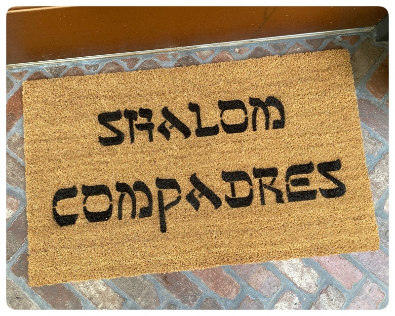 Shalom Compadres Jewish Hispanic Spanish  doormat| Damn Good Doormats